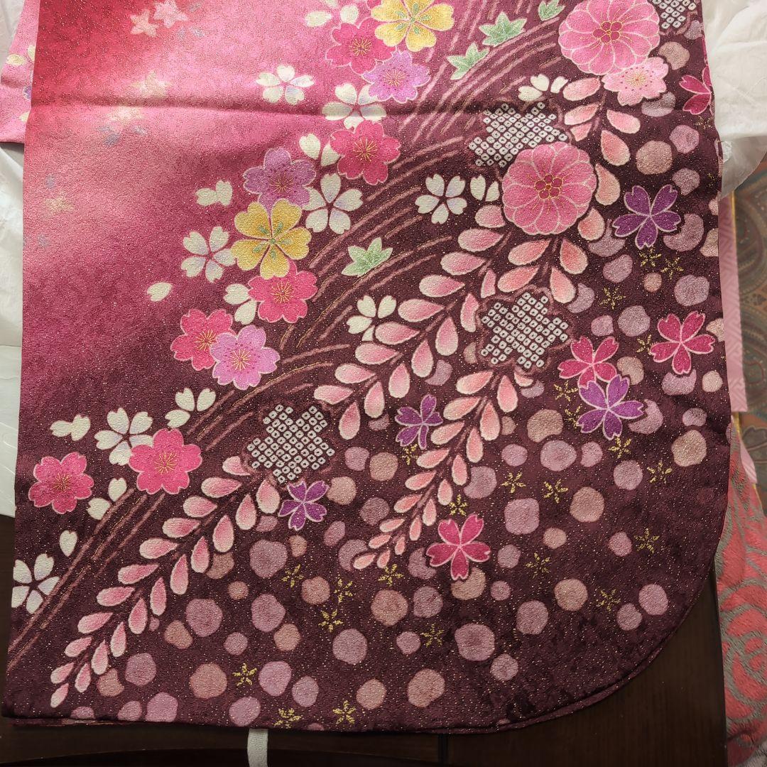 ★19日まで最終出品★美品成人式振り袖赤色 花柄 絹長襦袢付き