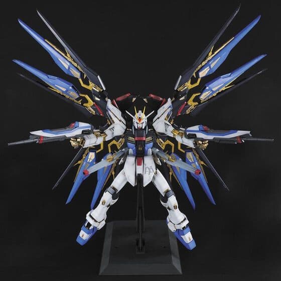 ストライクフリーダムガンダム(裁断済み)【新品未使用】【未開封】