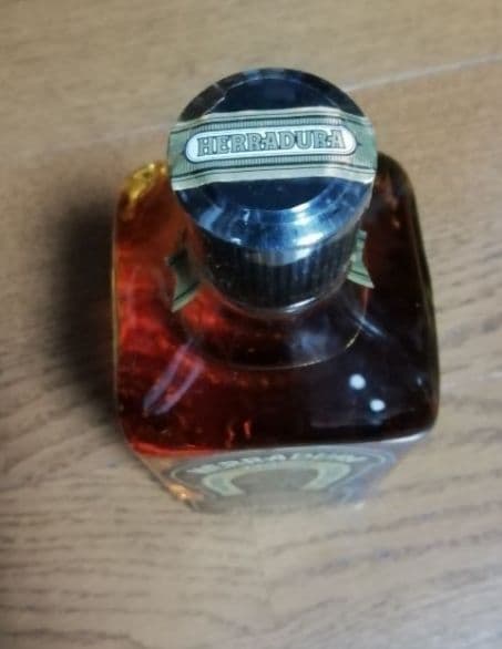 古酒 テキーラ エラドゥーラ TEQUILA HERRADURA ANEJO