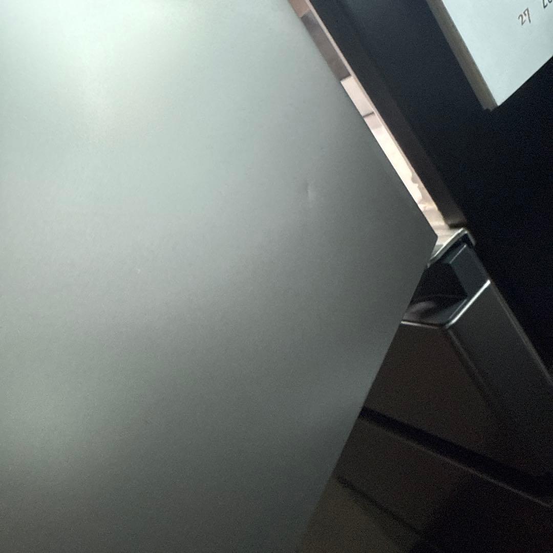 HITACHI 冷蔵庫 R-KWC57R シルバー