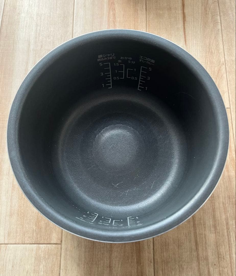 Panasonic SR-NA102 圧力Hジャー炊飯器　ブラック　2023年製