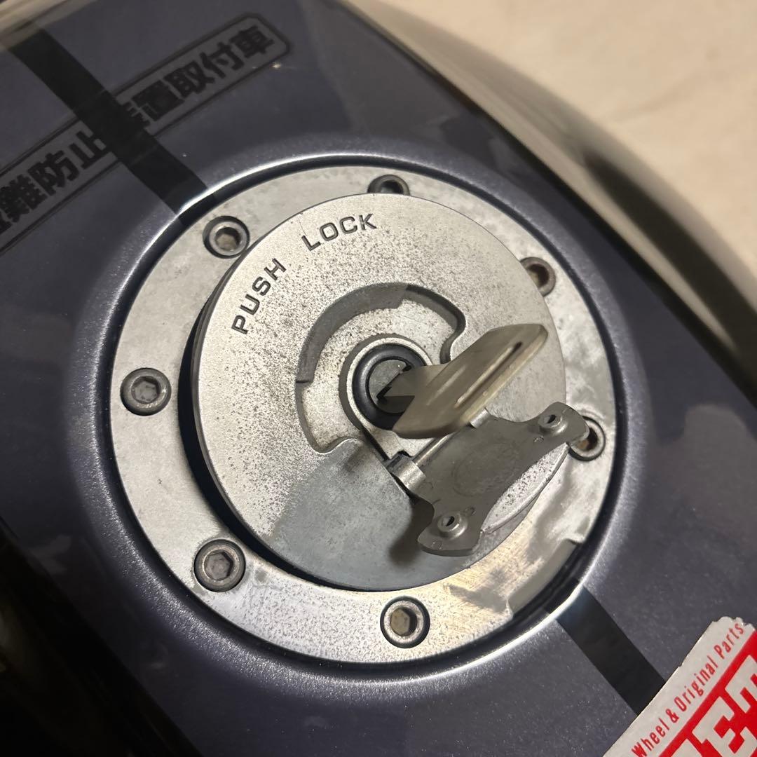 値下げです！美品98年式から取り外しNC31用 タンク、テールカウル