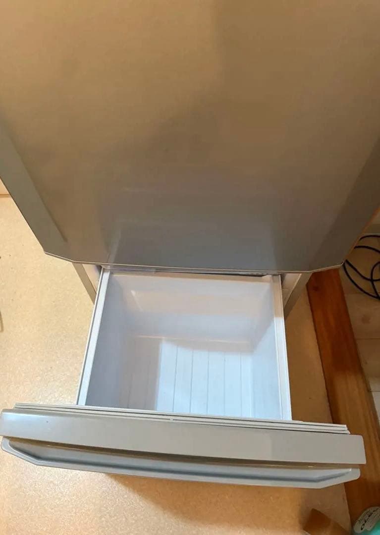 【値下げ中、即購入可】冷蔵庫 146ℓ 2ドア 三菱 MR-P15Z-S