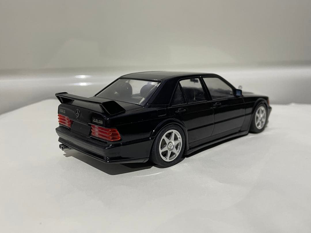 希少　1/24 メルセデスベンツ　190エボリューション1完成品