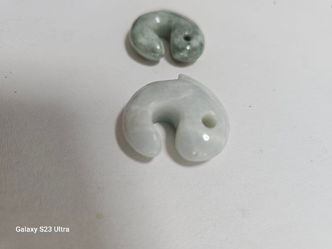 糸魚川翡翠飛龍勾玉　伝統工芸士作品