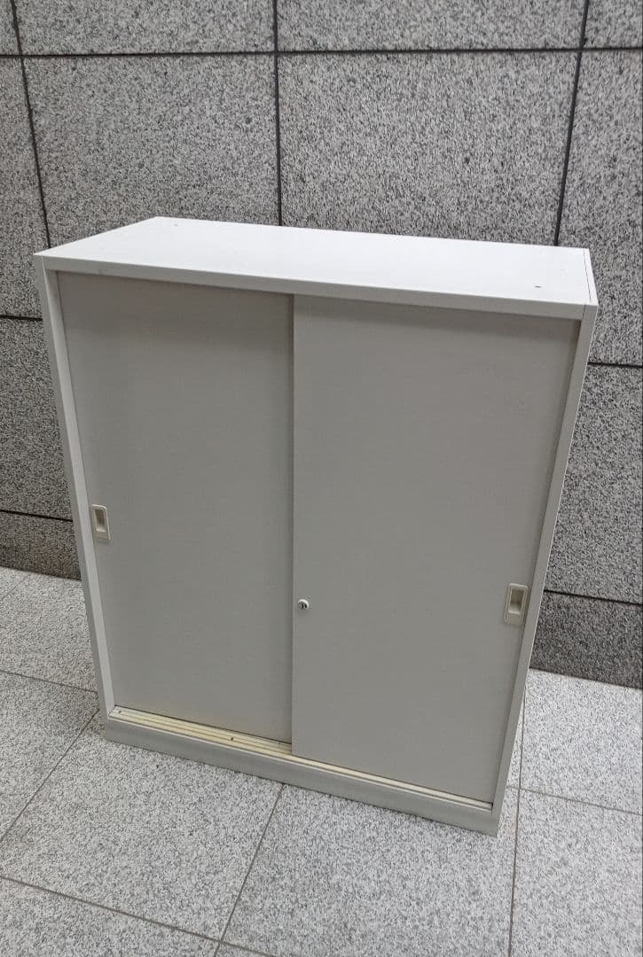 キャビネット IC-0910S MW 井上金庫H1050/2枚引違い