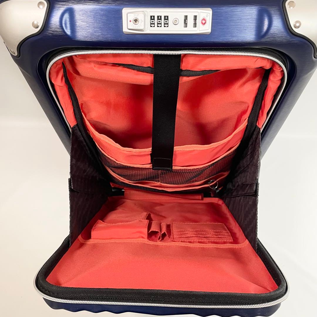 レジェンドウォーカー　BLADE ブレイド Mサイズ ハードキャリーバッグ