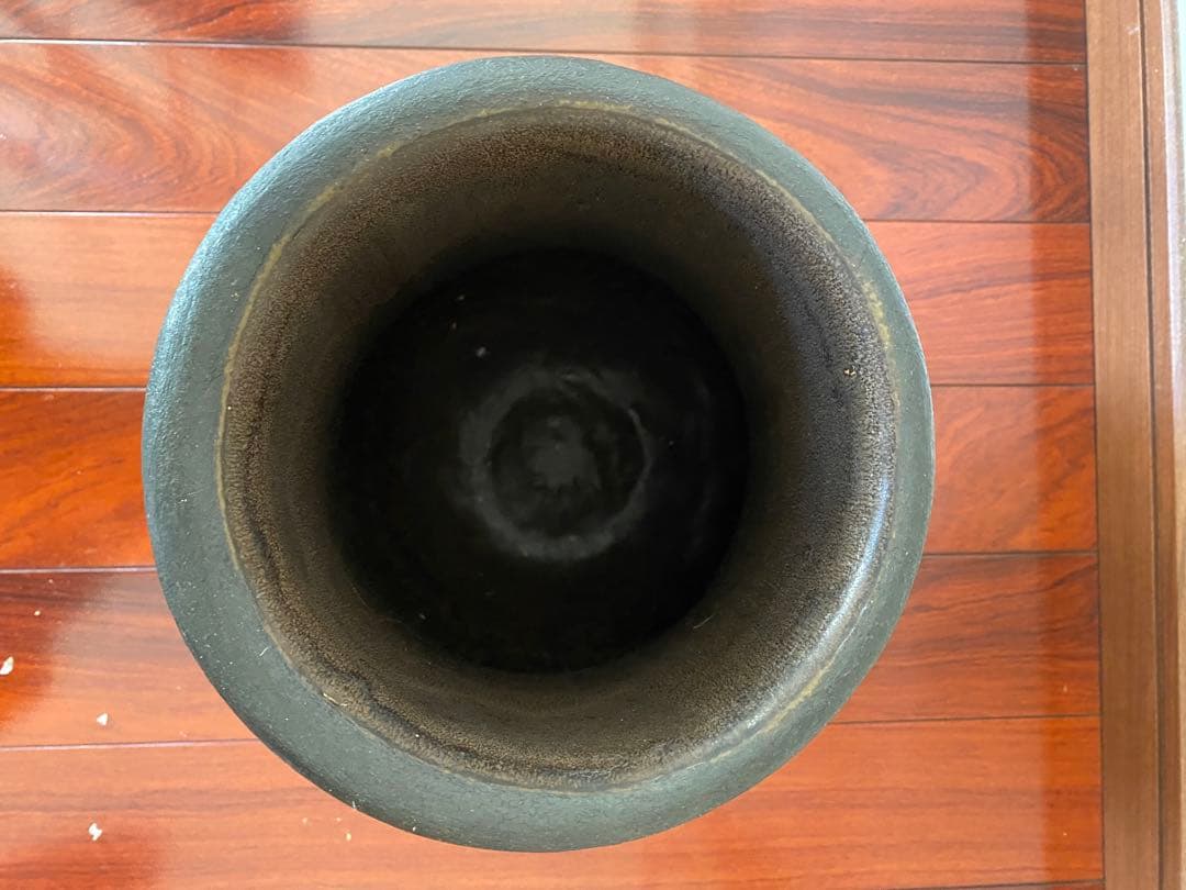 柳原睦夫作　キ織部　花壺