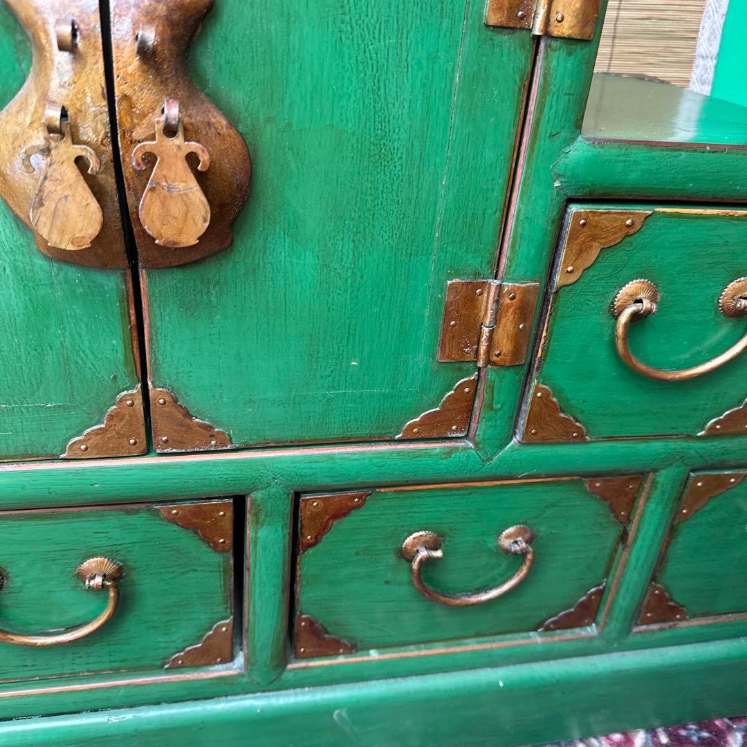 階段型木製タンス グリーン