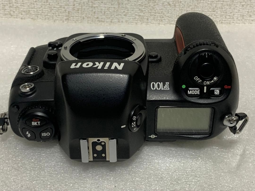 フィルムカメラ NIKON F100