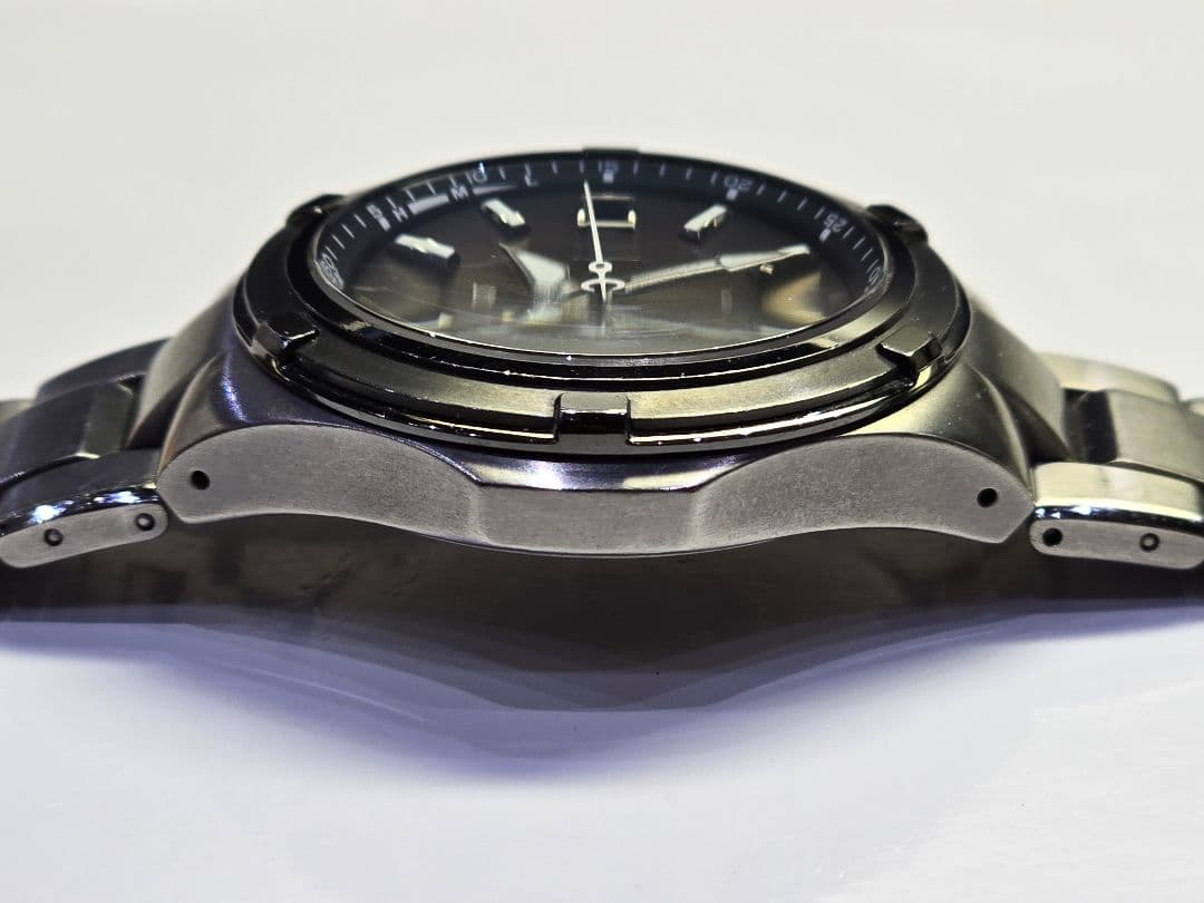 CITIZEN アテッサ Eco-Drive チタニウム電波時計 16.5cm