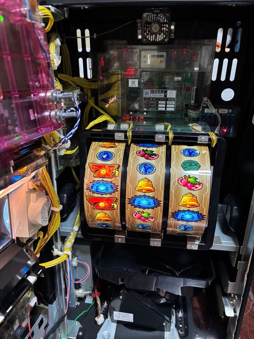 【送料無料】名機！レア 大都 秘宝伝 伝説への道 不要機付