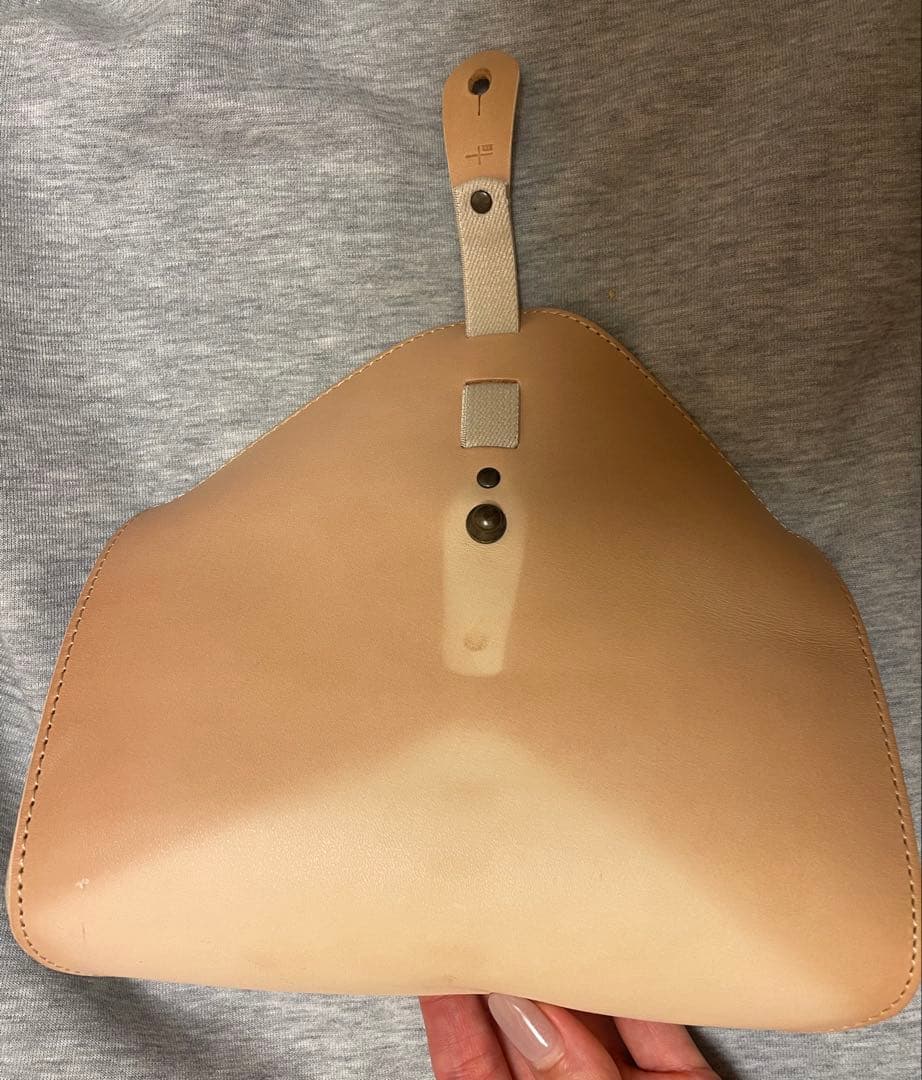 m-piu エムピウ　rotolo SUEDE ペンケース　ヌメ革