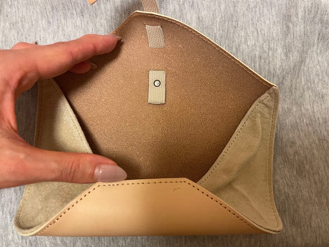 m-piu エムピウ　rotolo SUEDE ペンケース　ヌメ革