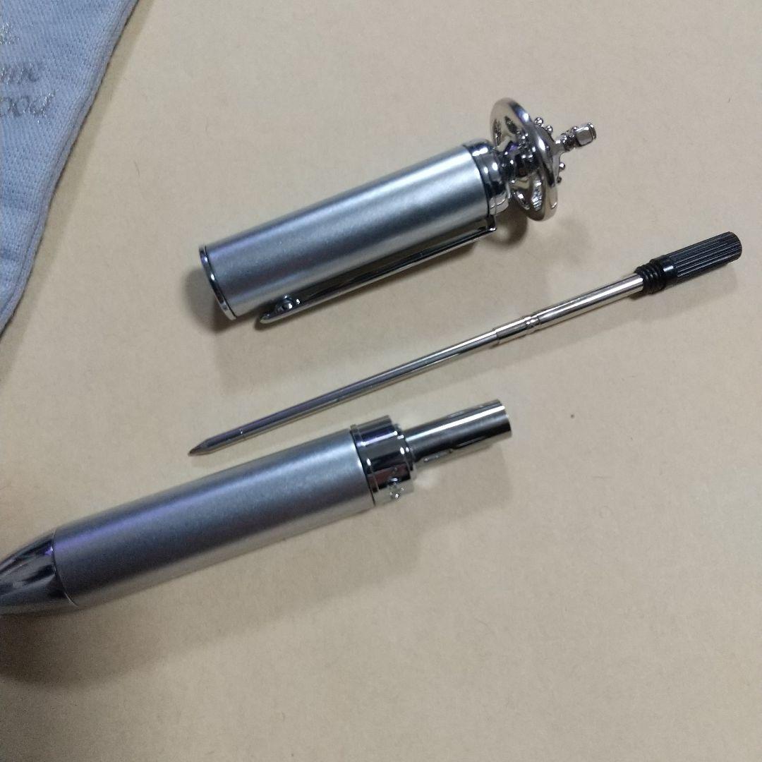 新品同様 Vivienne Westwood ボールペン レア オーブ シルバー