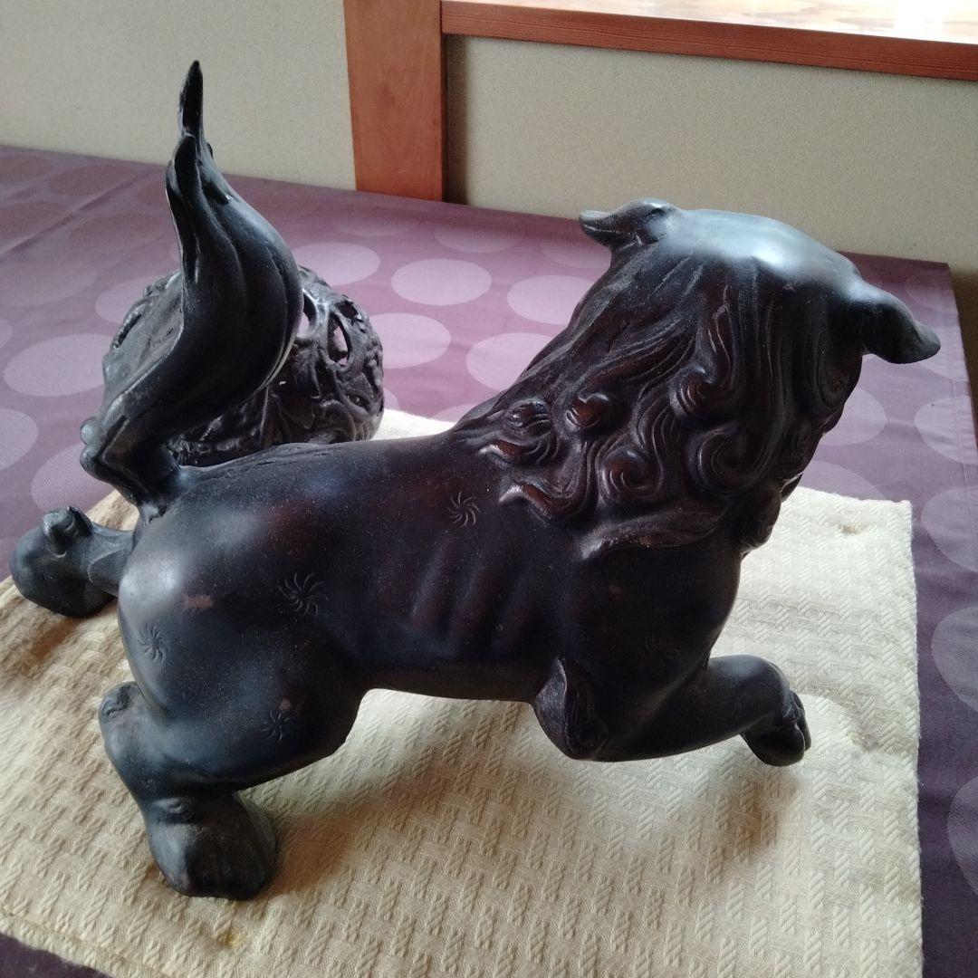 【魔除け金属製玉獅子】在銘吉祥瑞獣縁起物風水置物古くから邪気払い福呼よせ運気上げ