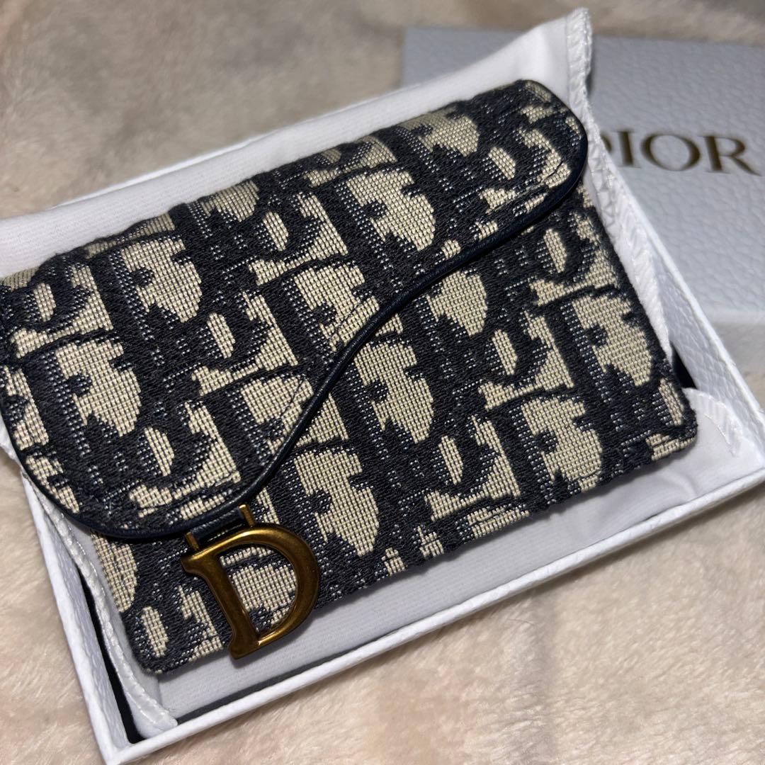 DIOR二つ折り財布