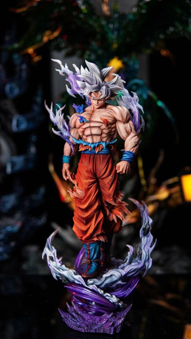 ドラゴンボール　孫悟空　身勝手の極意　ガレージキッド　フィギュア　完成品