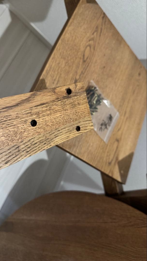 unico ADDAYラウンドダイニングテーブル