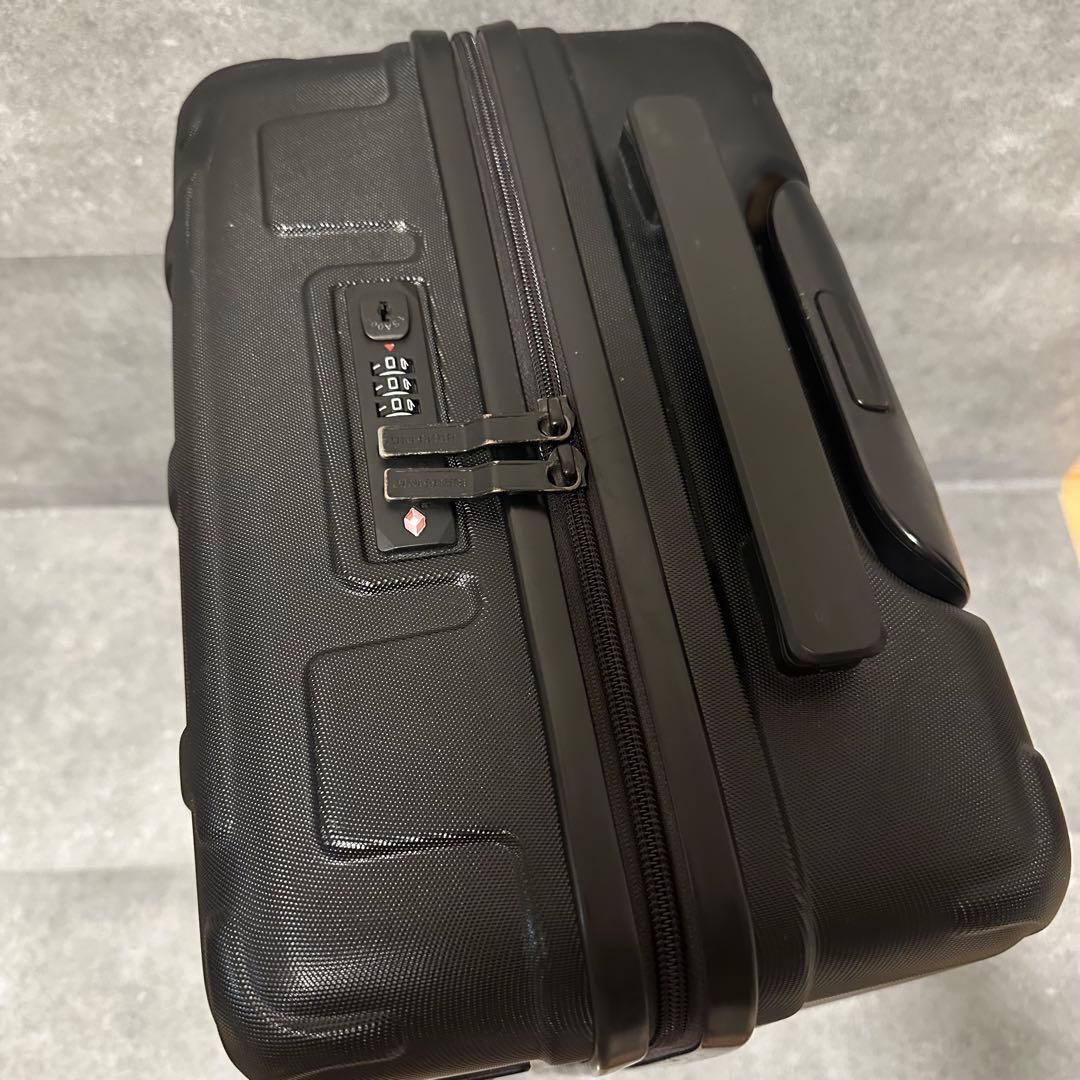 ブリーフィング　キャリーケース　h-37 ブラック　37L ブラック　4輪