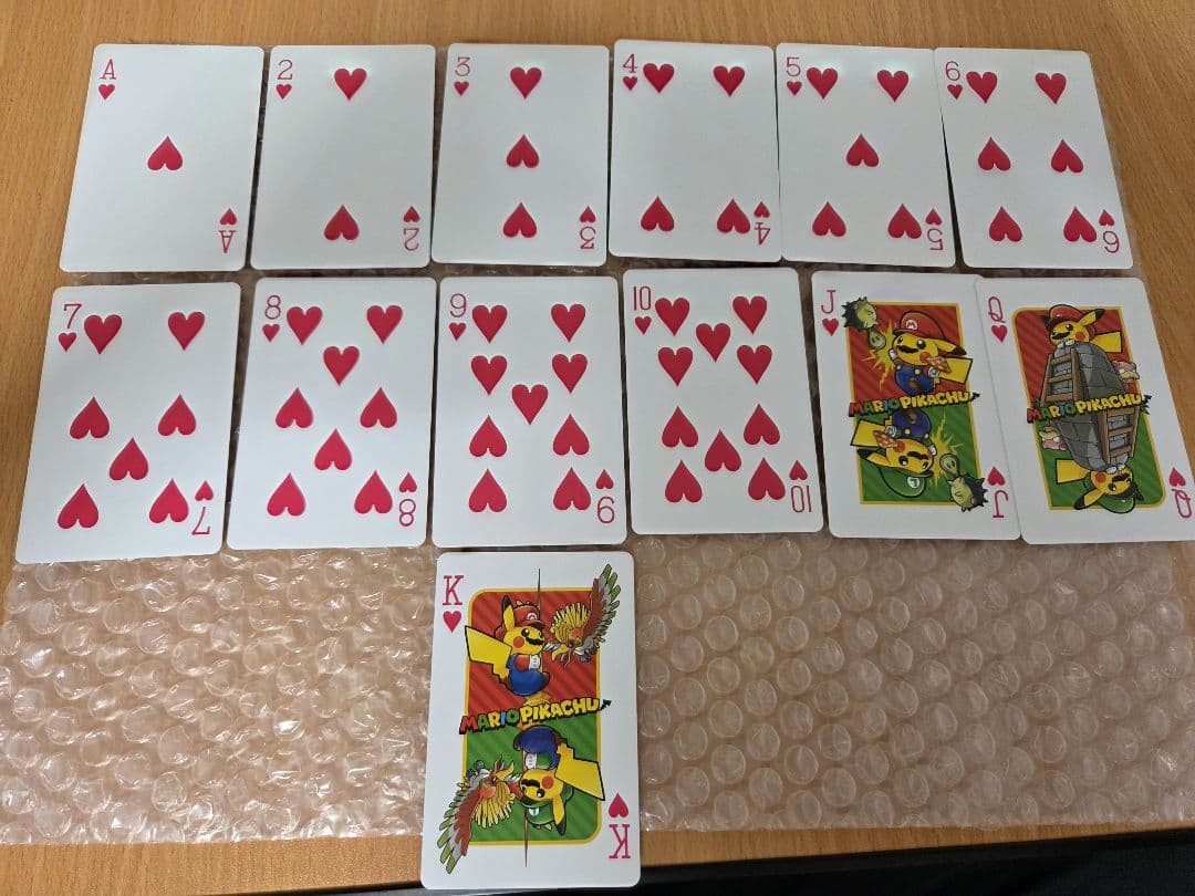 【即購入可】マリオピカチュウ トランプ