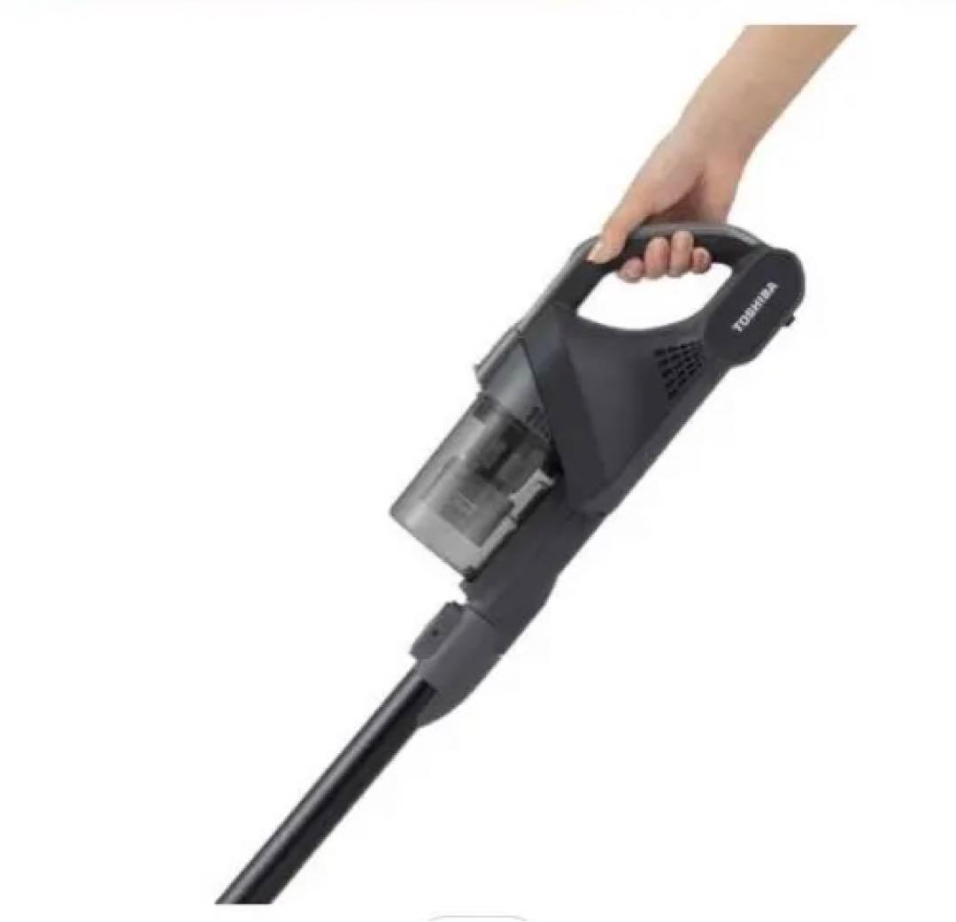 ほぼ新品⭐️女性とシニアにも軽い⭐️TOSHIBAハンディークリーナー