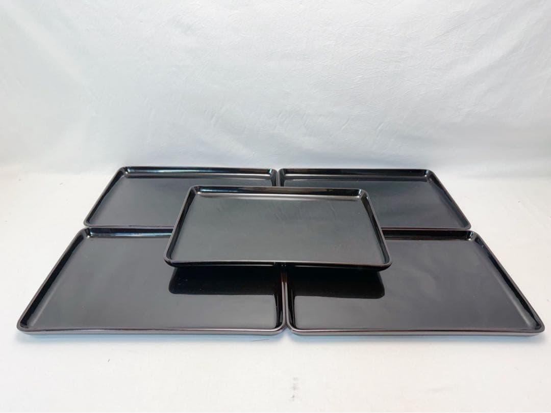 美品 懐石道具 木製黒真塗 長方膳 会席膳 十五客揃 布着本堅地 宴会盆木箱