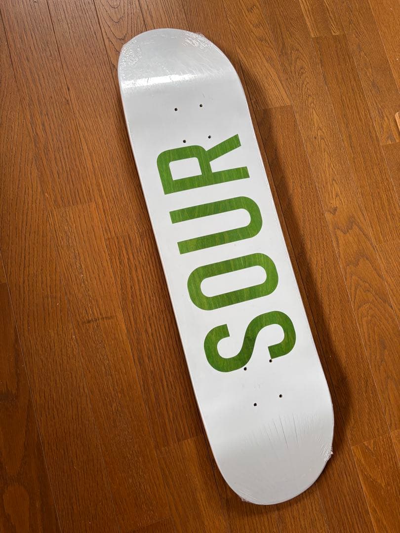 SOUR 8インチ　デッキテープ込み