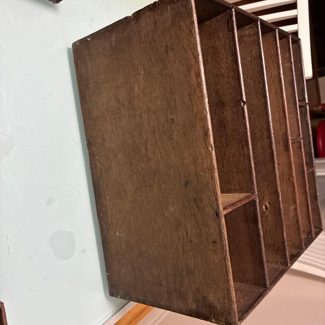 アメリカから木製引き出し式タンス 9個の引き出し付き