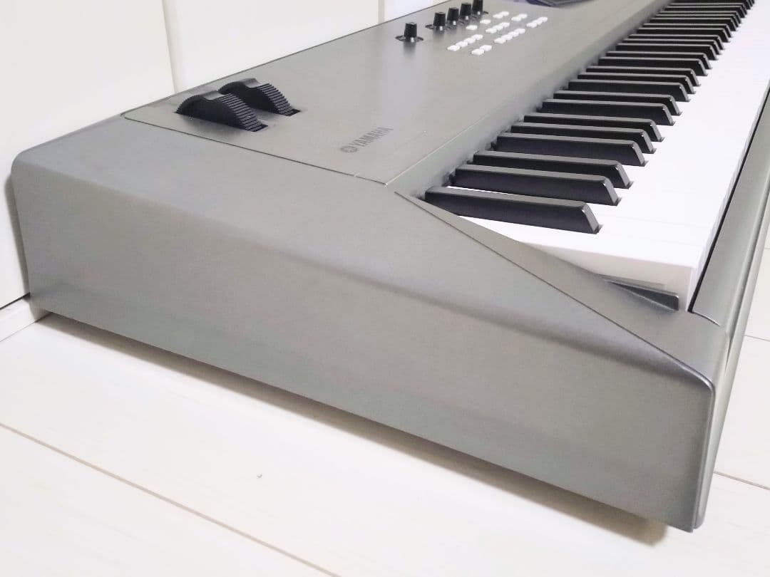 希少 廃盤 ヤマハ YAMAHA キーボード シンセサイザー MM8