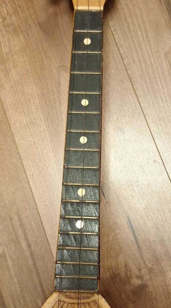 バラライカ (ロシアの民族楽器)