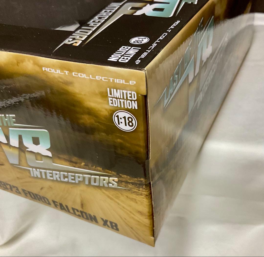 マッドマックス V8 インターセプター 1/18 1973 フォード ファルコン