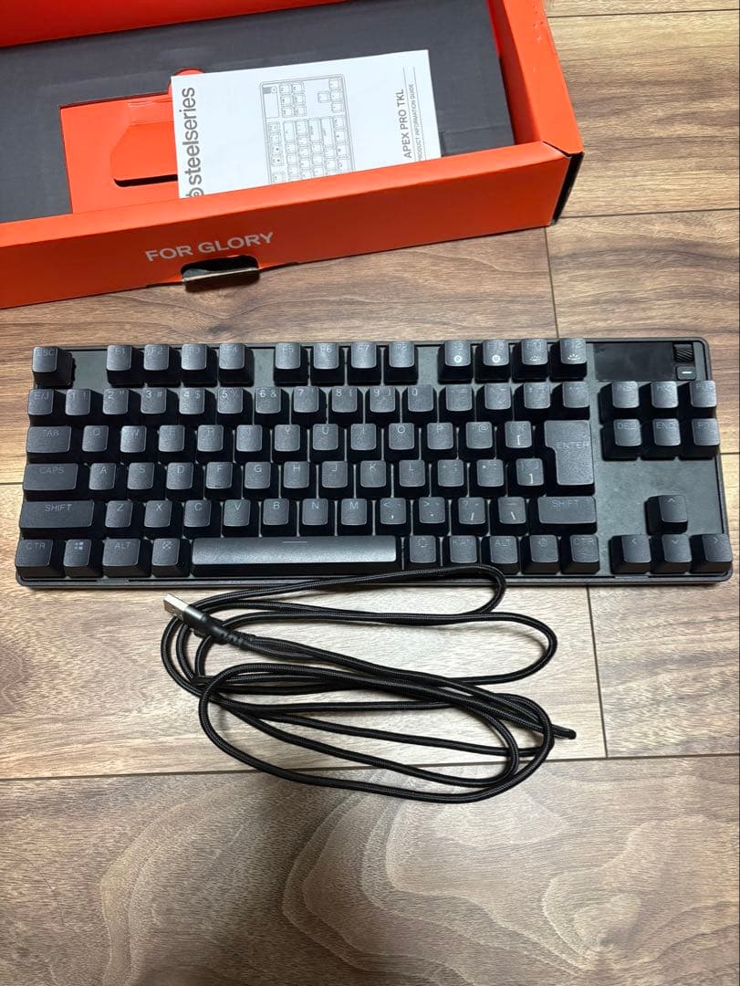 SteelSeries Apex Pro TKL キーボード 本体