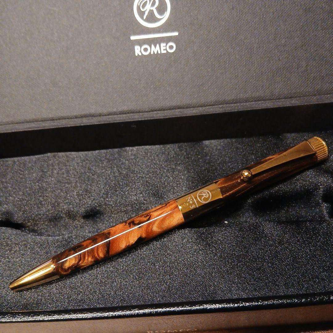 伊東屋 ロメオ No.3 2024年 限定色 オーリックアンバー ボールペン