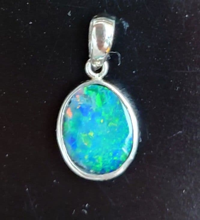 【３日間セール】ブラックオパール　Pt900 ペンダント