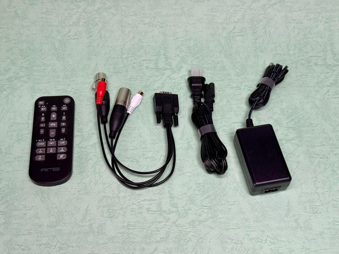 RME ADI-2 Pro FS R BLACK EDITION おまけ付き