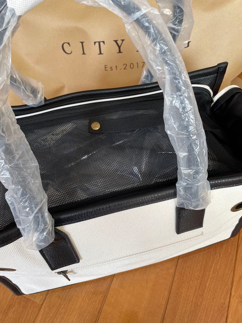 〈新品未使用〉city dog 犬用キャリーバッグ