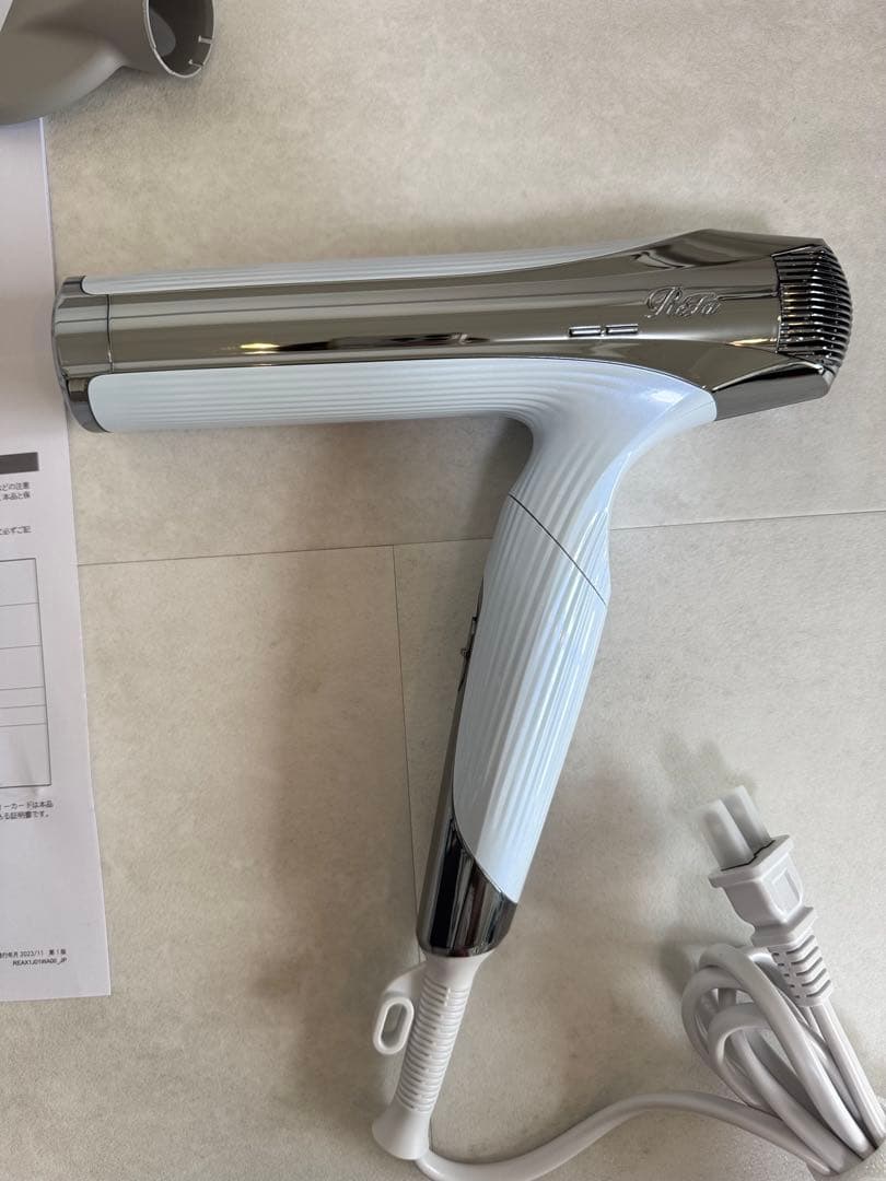 ReFa ビューティック ドライヤースマートW ホワイト　2024年製