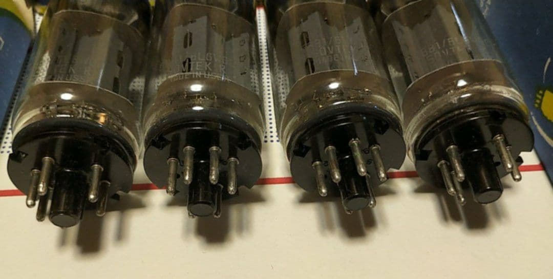 真空管 5881/6L6WGC　出力管　Sovtek製品 4本 [未使用]