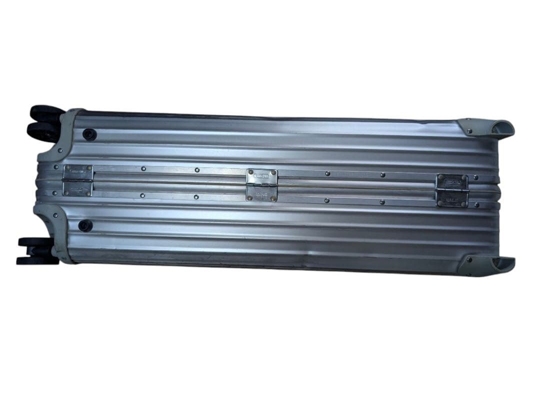 リモワ トパーズ 4輪　キャリーケース