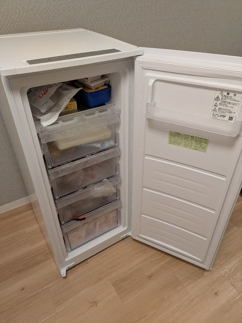 SHARP シャープ 冷凍庫 126L FJ-HF13H-W 2024年製