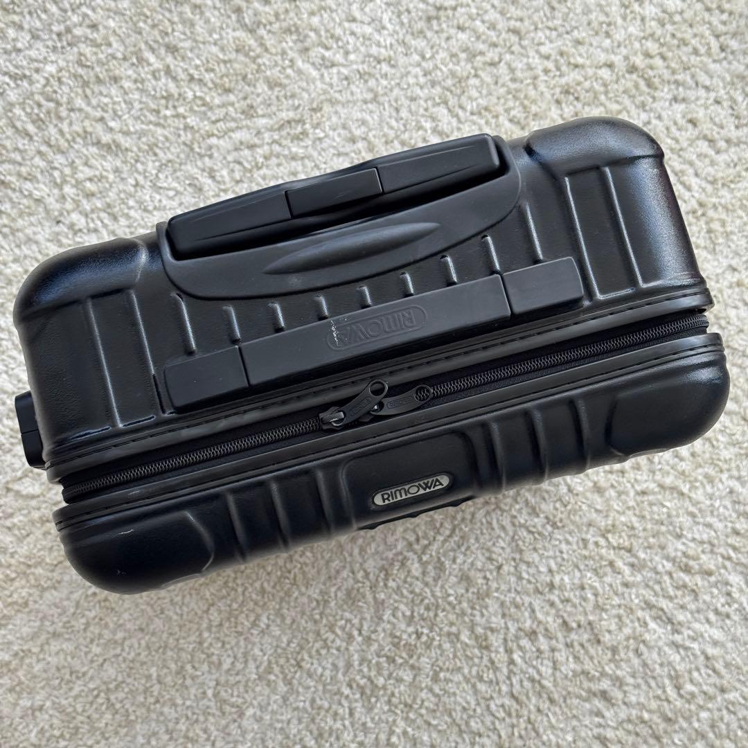 RIMOWA SALSA 851.52 35L 機内持ち込み可
