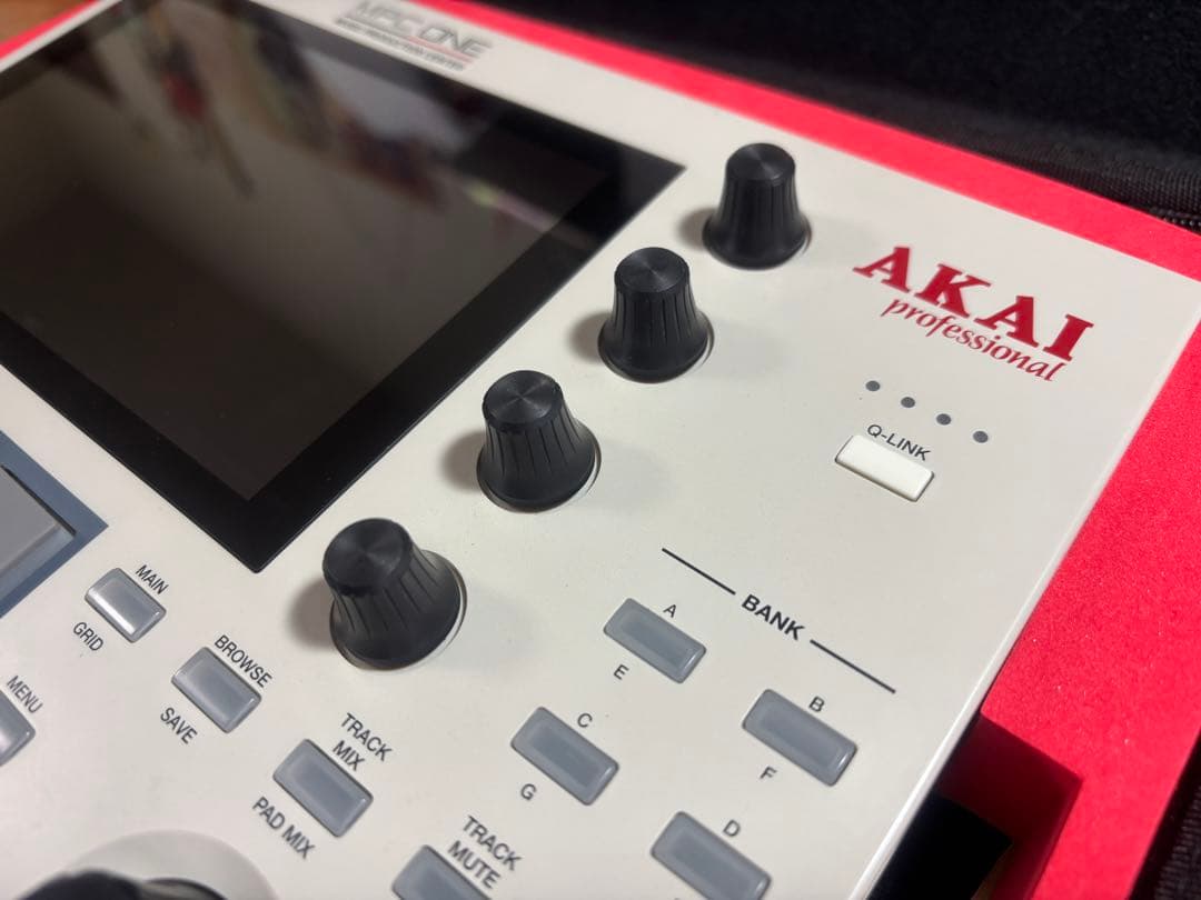 MPC ONE＋ Analog cases +Decksaver