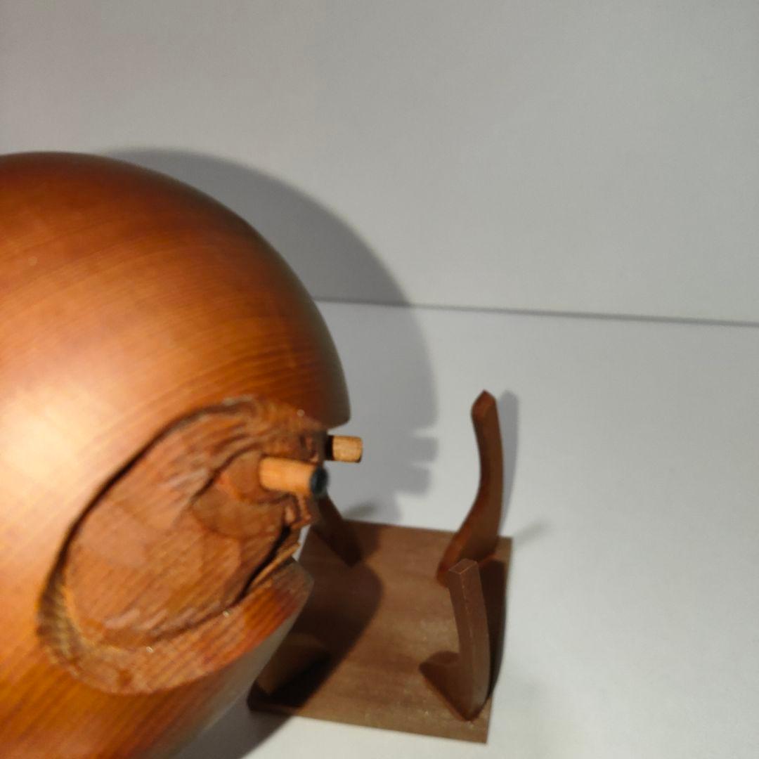 木彫り目出し達磨★一位一刀彫★台付