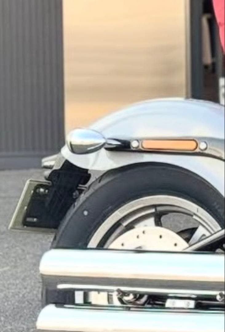 2024 ハーレー FXST 純正 リアウィンカー M8 美品 LED