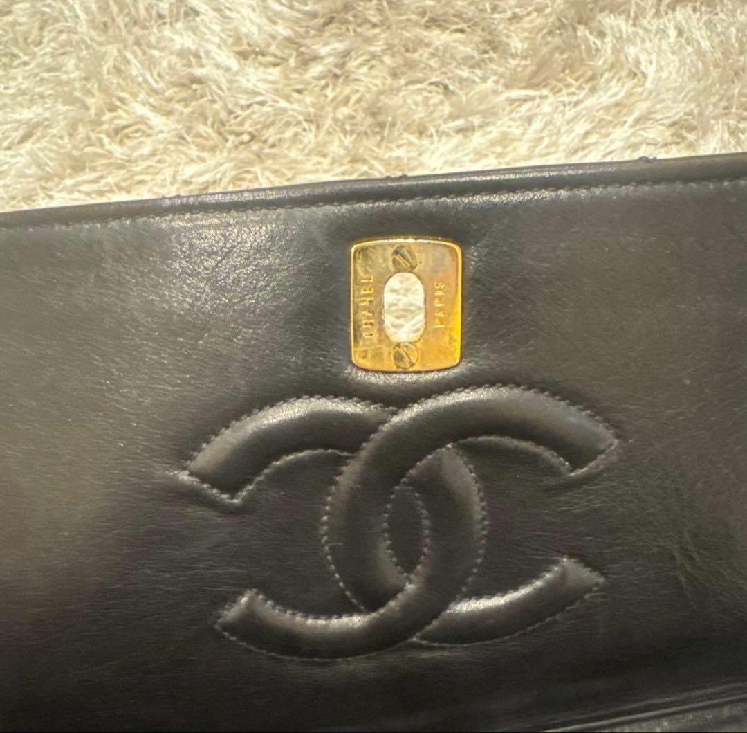 CHANEL ブラック キルティング ショルダーバッグ
