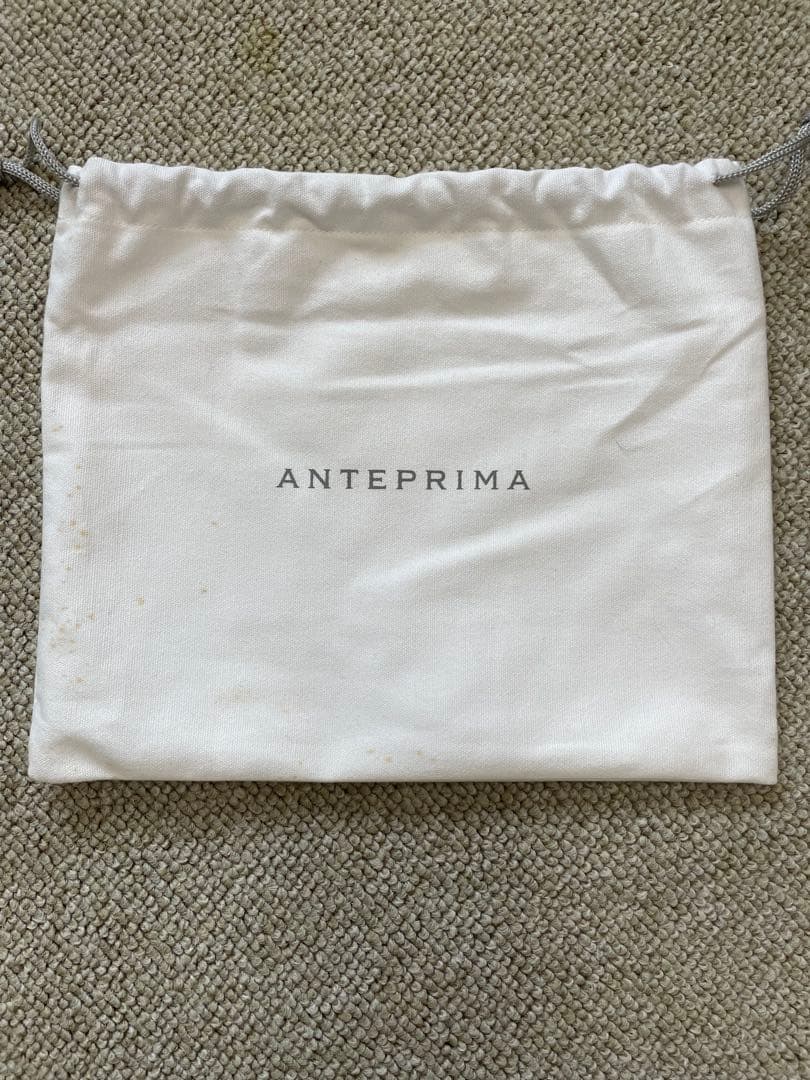 アンティプリマバッグ