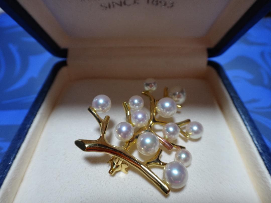 ミキモト　MIKIMOTO　K18ブローチ 幸福の木　ラージ　Yumi2810様
