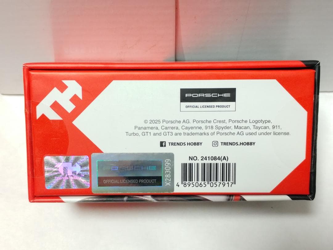 Trends Hobby 1/64 ポルシェ 911 GT3 R 会場限定
