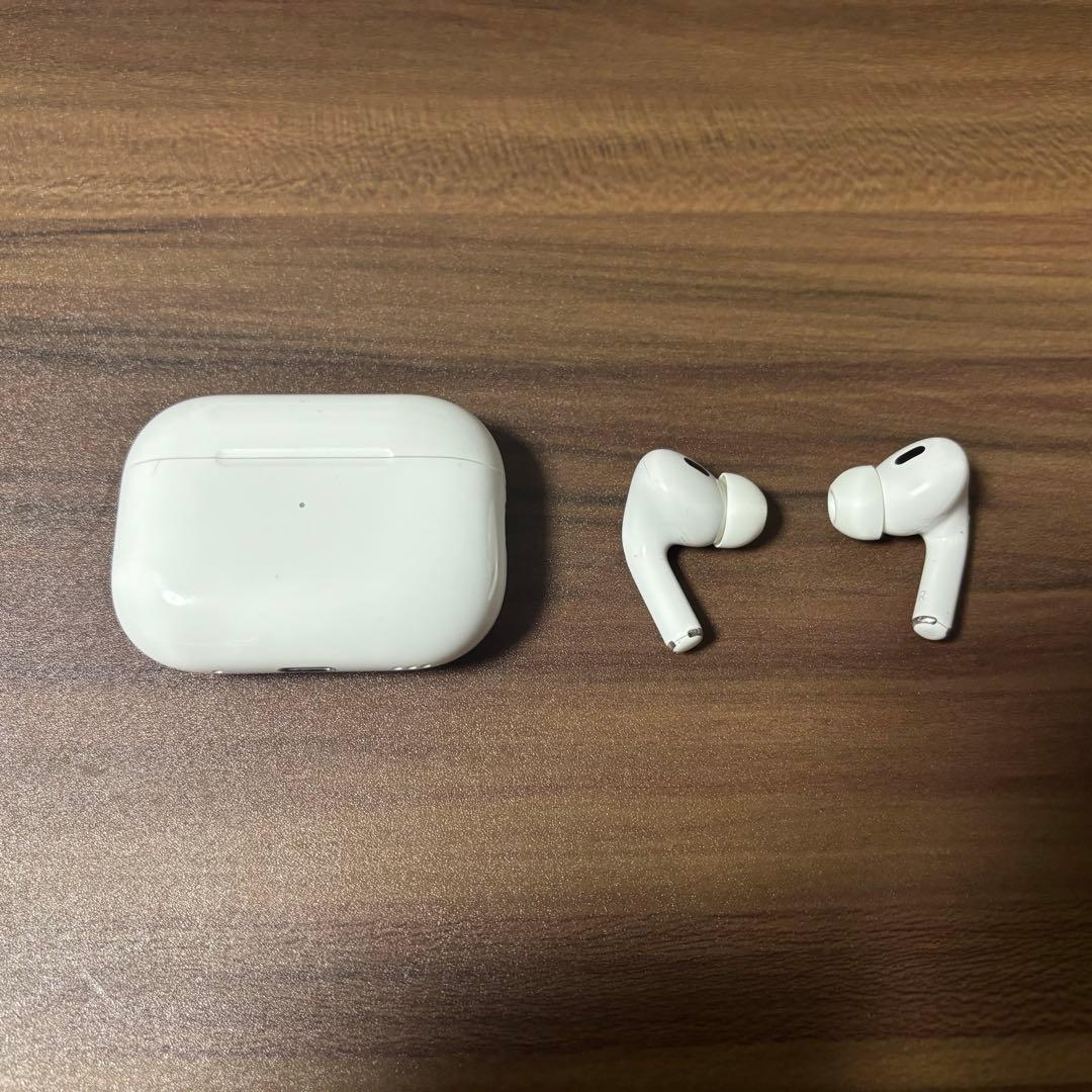 AirPods Pro 2 ケース付き